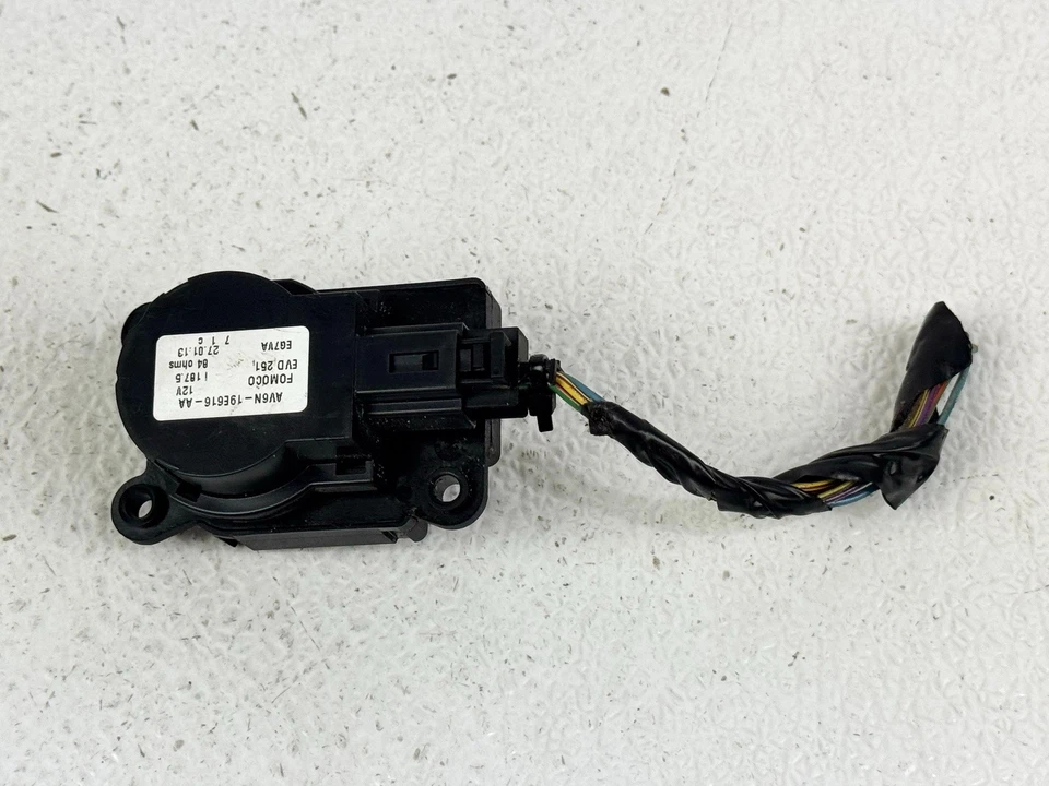 13-18 FORD C-MAX AC AIR CONDITIONER FLAP BLEND SERVO MOTOR ACTUATOR OEM - Image 2 of 3