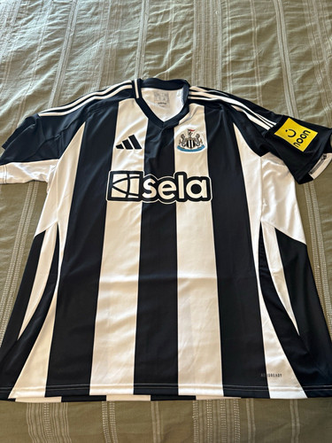 Used Men’s adidas Newcastle United 2024/25 Home Soccer Jersey XXL/2XL