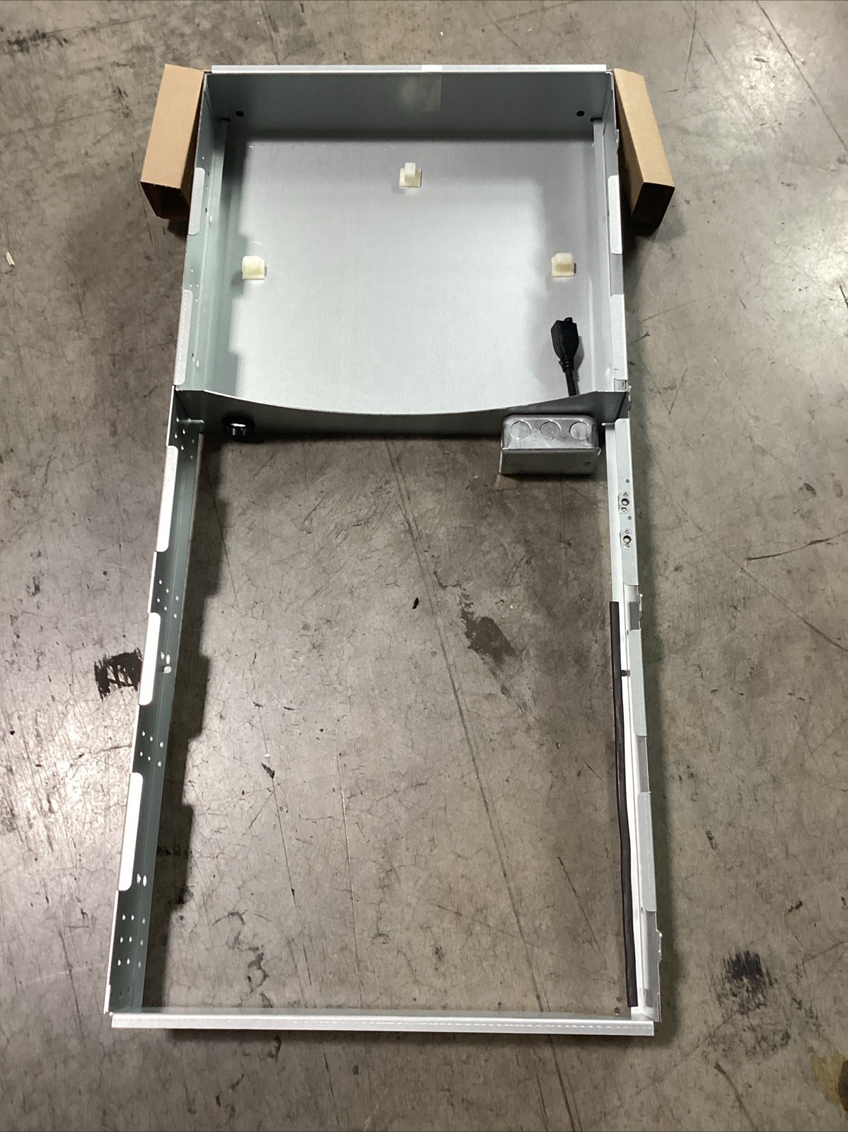 Elkay MFWS100 Single Mounting Frame For In Wall Ezh2O Fountains