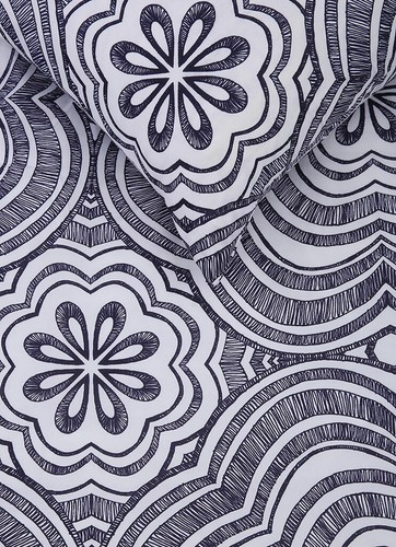 Daisy Stitch Quilt Doona Duvet Cover Set Floral Bedding Modern Daisies Flowers - Picture 2 of 2