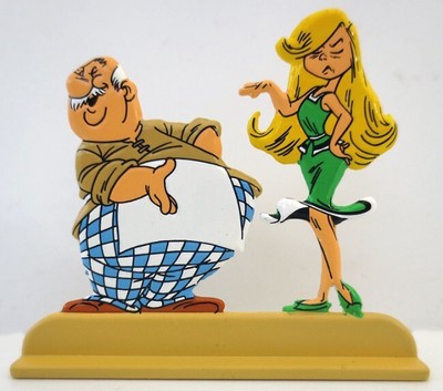Figurine Astérix Et Obélix En étain 2D – Plat Décoratif – Bon état Occasion