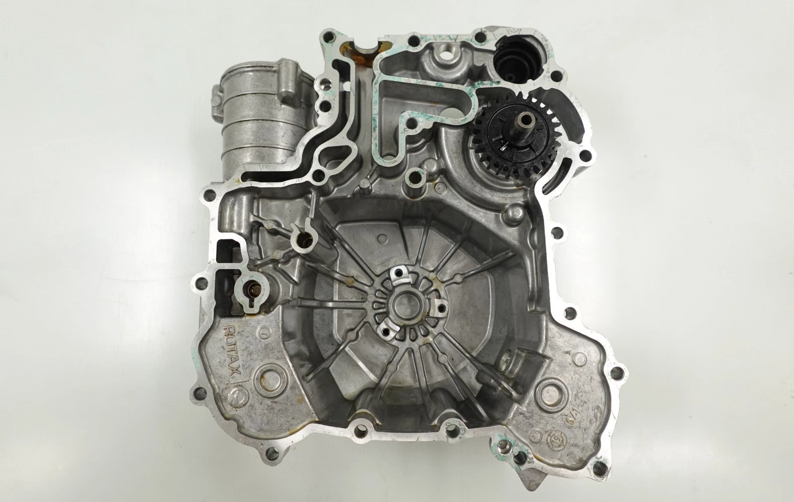 GOOD 2014-2026 Sea-Doo GTI 90 / SPARK TRIXX OEM Stator & Flywheel Housing Cover