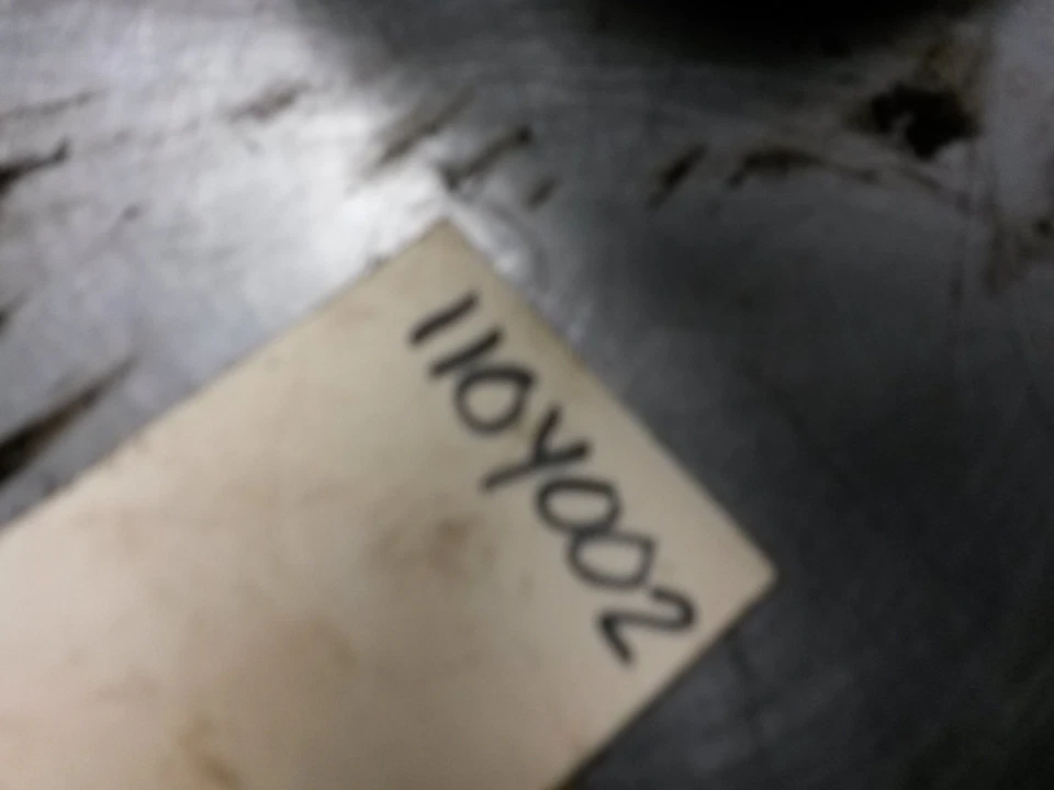 Piston and Connecting Rod Standard For 03-04 Cadillac Escalade  5.3 12568734 - Image 2 of 3