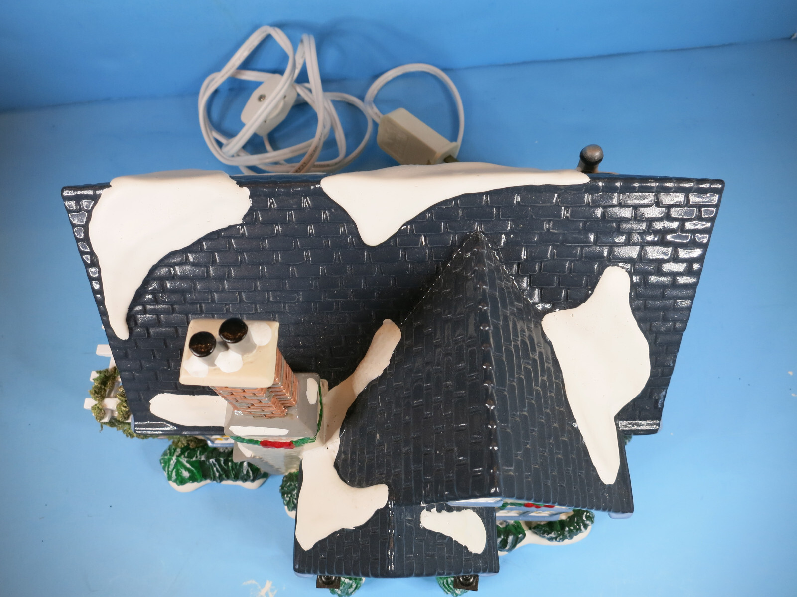 Dept 56Hidden Ponds Lit HouseOriginal Snow VillageUSED In BoxVery