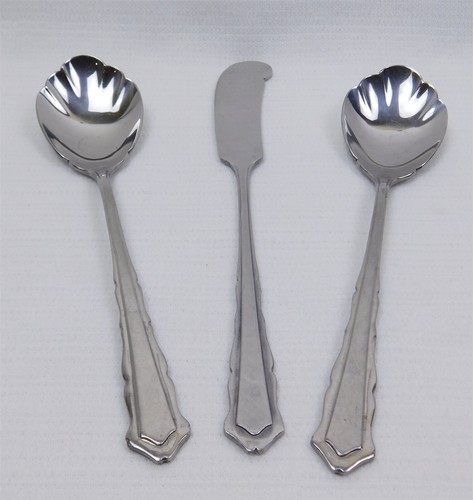 International COLONIAL MANOR 32 Pc Forks Spoons + 3 Serving Pieces Silverplate - Picture 11 of 14