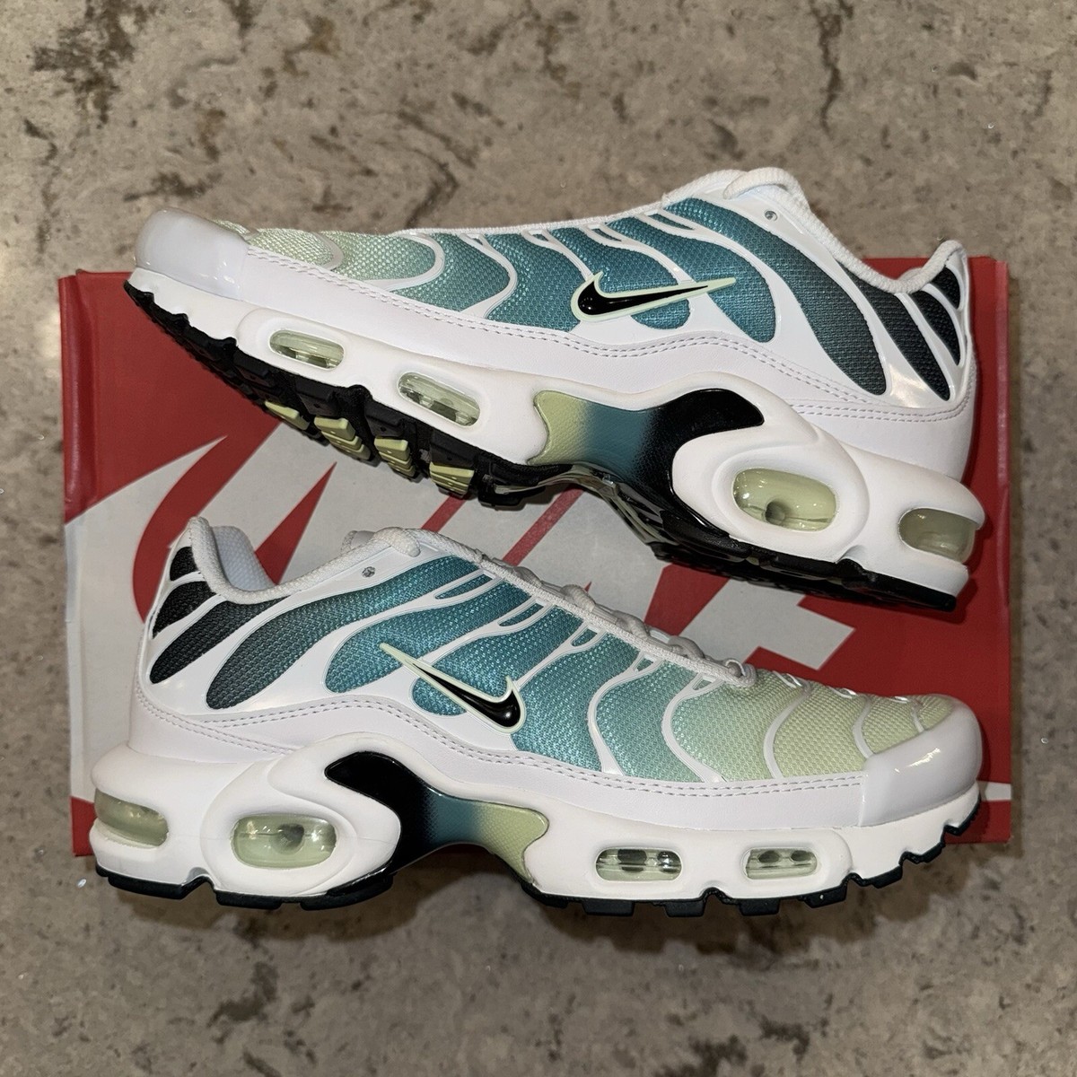 Nike Air Max Plus Dusty Cactus Barely Volt Womens Sizes Brand New 100%  Authentic