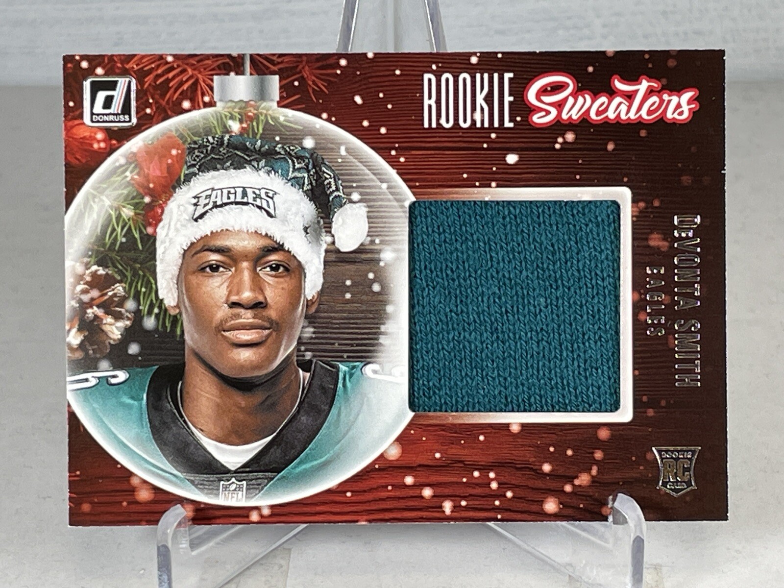 2021 Panini Donruss DeVonta Smith Rookie Sweaters #RS-DVS RC Relic SP