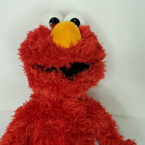 Hasbro Sesame Street Love 2 Learn Talking Elmo Interactive 2015 Bluetooth Plush - Picture 2 of 8