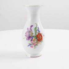 Fürstenberg Porzellan Vase weiß mit Goldrand Blumen ca. 19 cm Höhe