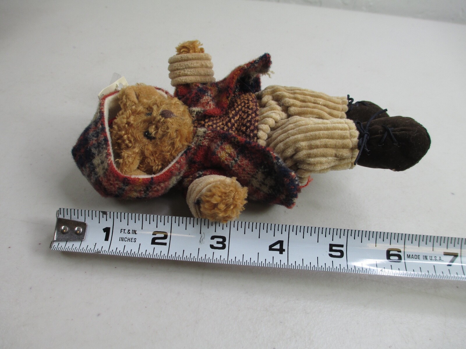 Russ Berrie & Co.Vintage teddy bear in plaid coat 6" 