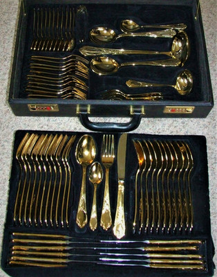 Solinger Besteck 70 tlg. 24k hartvergoldet 12 Pers. unbenutzt