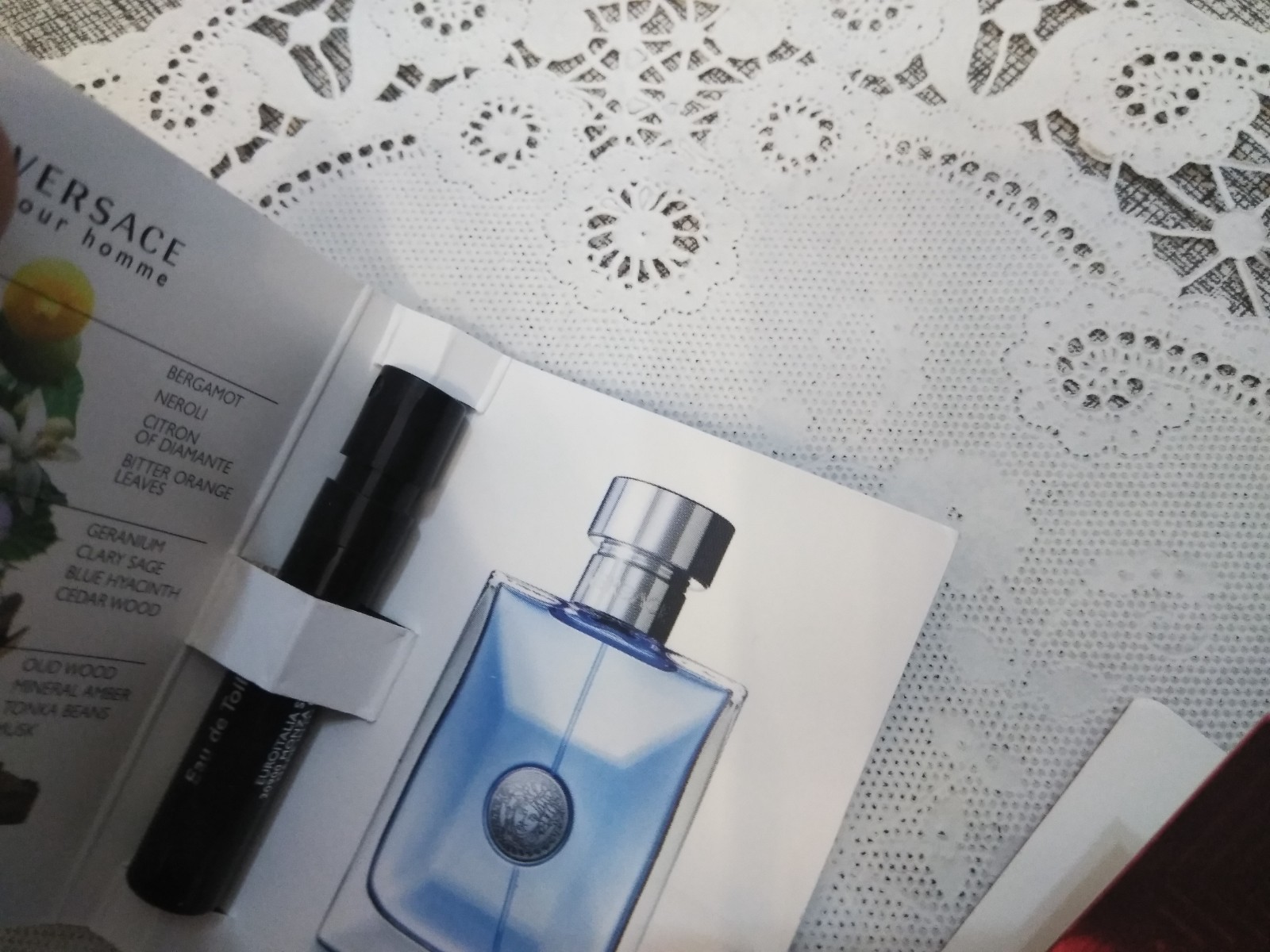 MEN WOMEN Versace Eros Flame, VERSACE POUR HOMME, BRIGHT CRYSTAL .03 OZ (+FREE) thumbnail 3