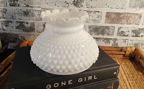***  VINTAGE ART DECO HURRICANE HOBNAIL MILK GLASS  LAMP SHADE ***
