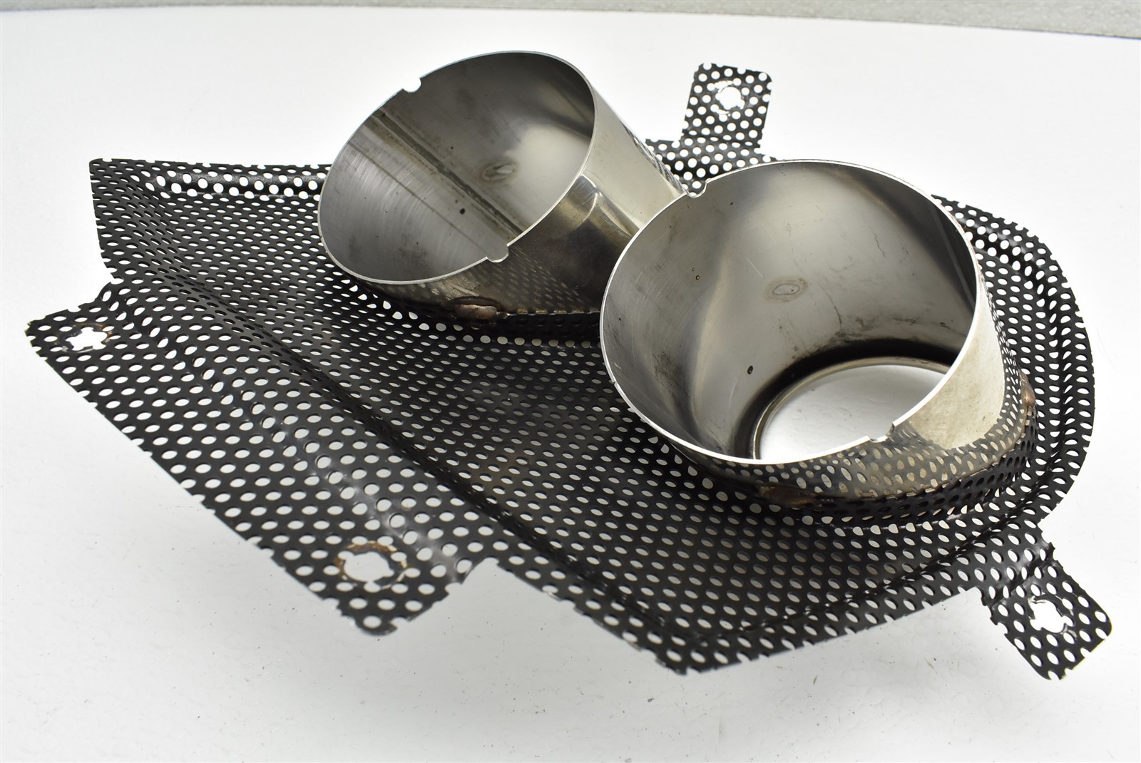 2010 Ferrari California Exhaust Muffler Shield Tip 