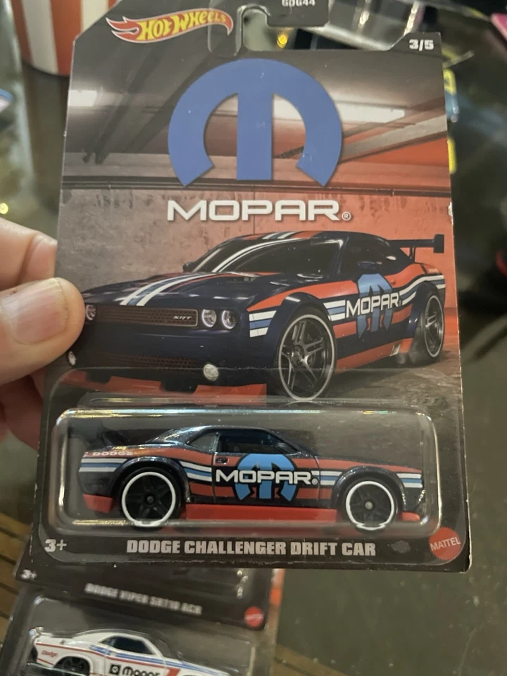 Dodge Mopar 2022 Hot Wheels juego completo de 4 coches Foto 2 de 4