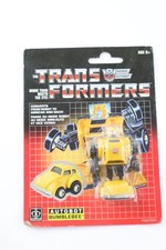 Hasbro Transformers G1 Reissue Bumblebee 3  Action Figure Walmart Exclusive VW