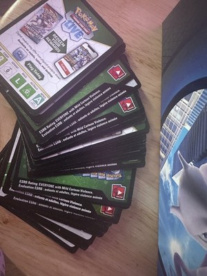 430+ Pokémon TCG Code Cards Lot   151, Evolving Skies, Celebrations, Crown Zenit