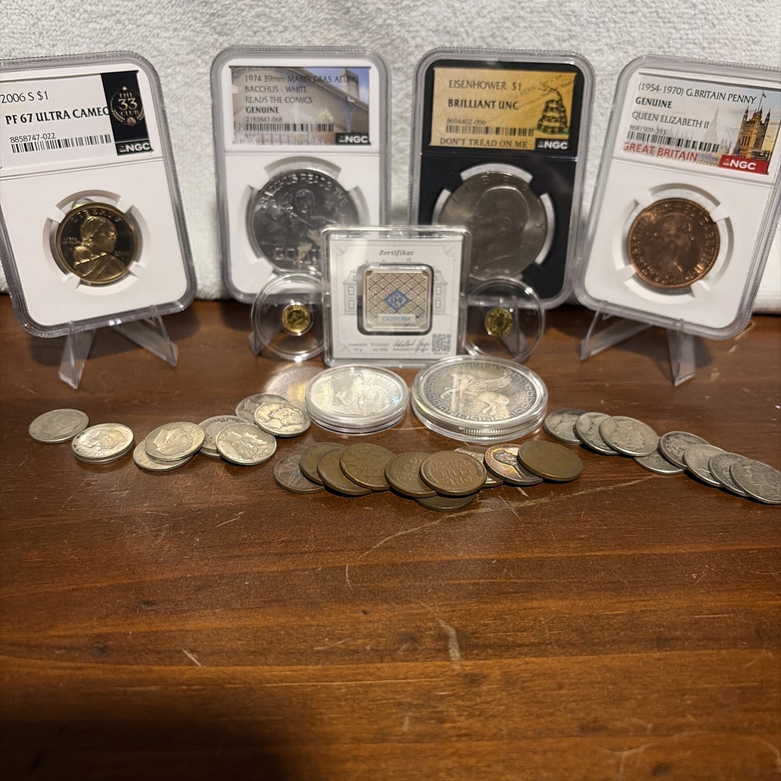 Picture 1 of 4