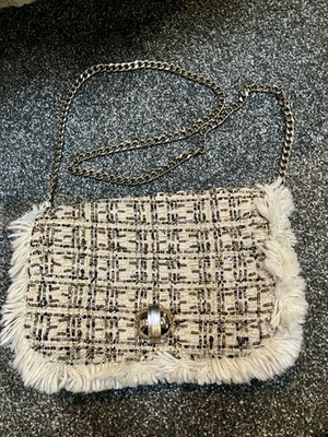 Zara Woman Tweed Gold Chain  Handbag Beaded Ivory Tan Beige Brown Fringe Purse