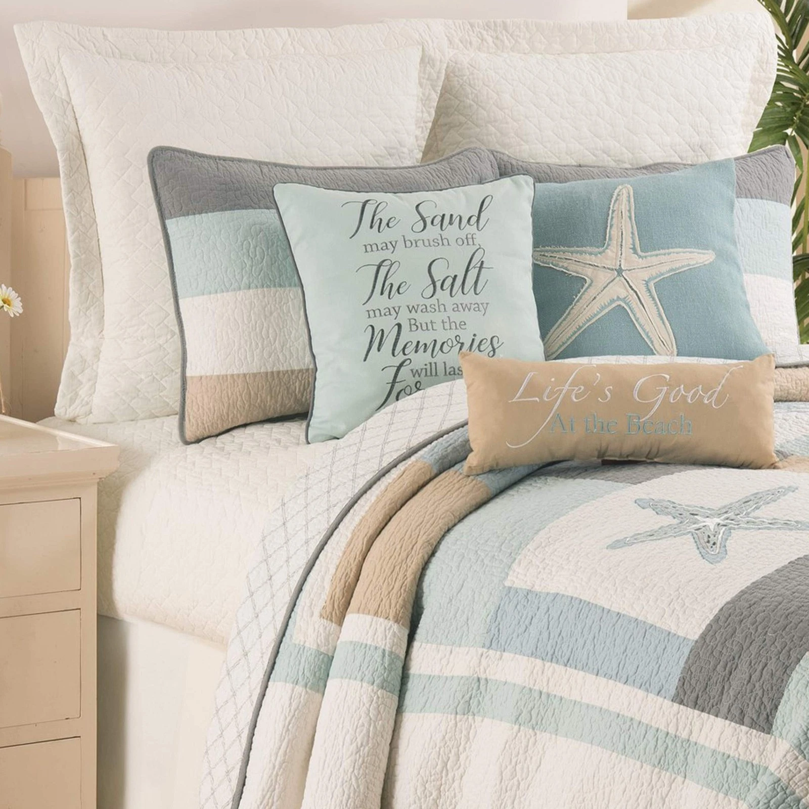 C&F Home Driftwood Shores Quilt - Thumbnail 3