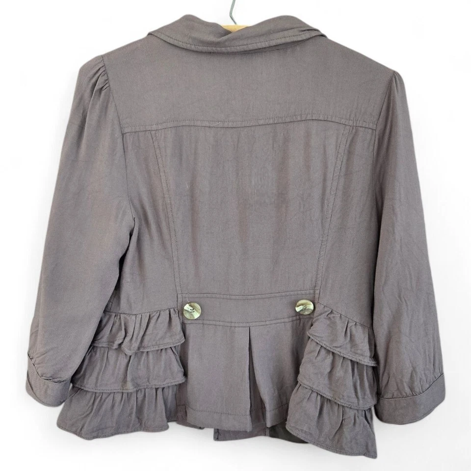 Chaqueta Blazer Ambition Mujer Grande Marrón Con Volantes Mangas con Pestaña Enrollable Foto 3 de 4