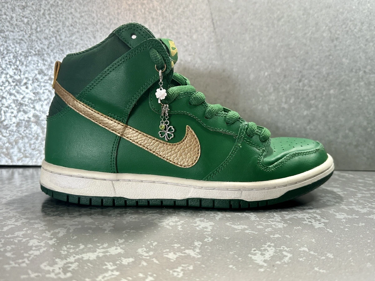 St. Patrick’s Patty’s Day Nike Dunk High Pro SB Size: 6.5 M / 8 W Clover Charms