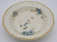 Mikasa Garden Club Day Dreams Soup/ Pasta Bowl Floral EC461 Japan 8.5"