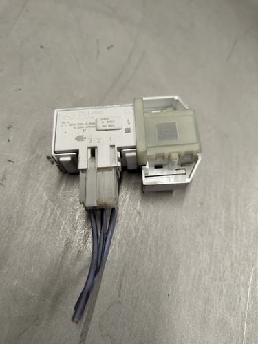 Waschmaschine Siemens WM 14E 140/34 Türverriegelung Türschloss 9000211327#44105