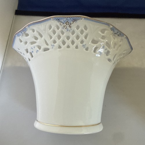 Oscar De La Renta Belmonte Vase White Reticulated Fine Porcelain 7.5" W Germany