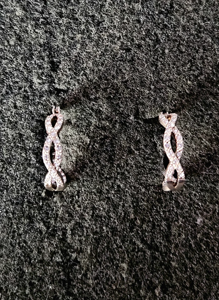 Pendientes Judith Jack Piedra Cristal Plata Esterlina .925 Aro Infinito Hatchback. Foto 4 de 4