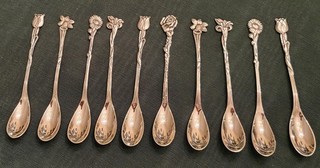 SET of 10 FLOWER TIPPED COCOA / DEMITASSE / EGG SPOONS HOLLAND RELISTED