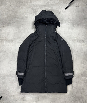 Canada Goose Herren Daunenjacke schwarz Kapuze lang Logo Taschen RV Gr. S