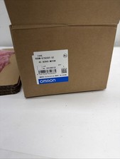 Omron R88M-K75030T-S2 Servo Motor R88MK75030TS2 New In Box. Ac Servo Motor