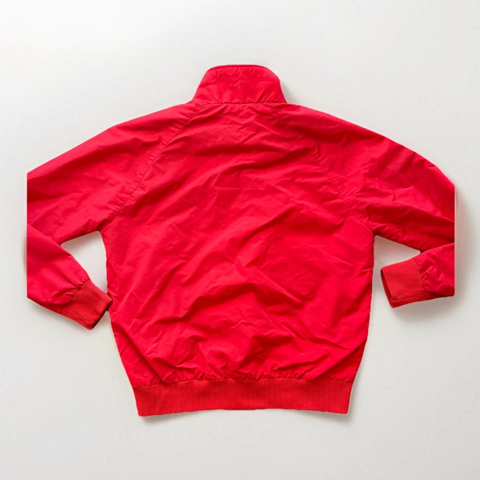 Chaqueta de Empleado Coca Cola De Colección Mediana Roja Nylon Communicorp EE. UU. Cremallera Foto 2 de 4