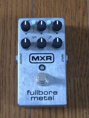 Arbeitsprodukt: Junk MXR M116 Fullbore Metal Effector Distortion