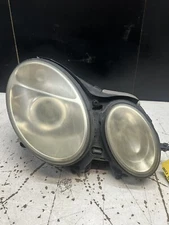 2003-2006 MERCEDES E-CLASS Right Headlamp Assembly