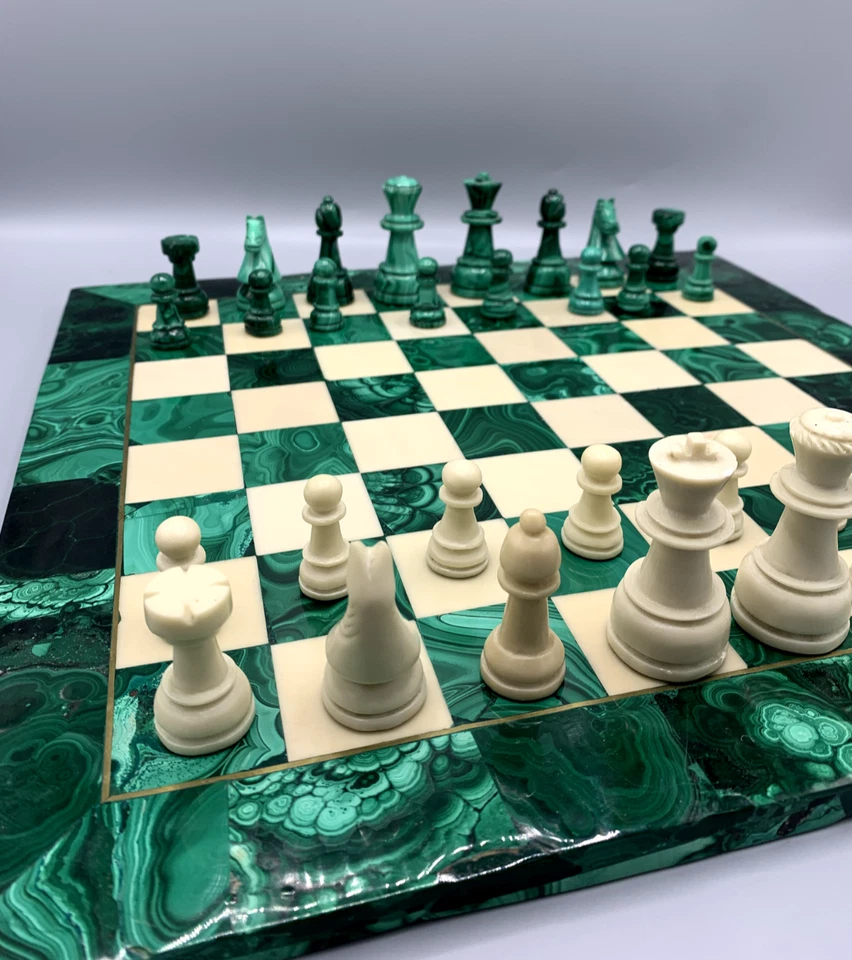 Jeu d’échecs ancien complet – Échiquier en malachite 36,5 x 36,5 cm vintage - Photo 4/4