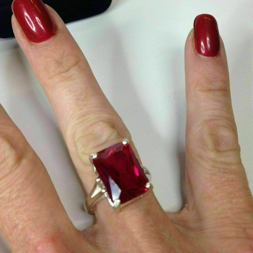 Lab Created Emerald Cut Red Ruby Solitaire Style Womens Engagement Handmade Ring - Picture 4 of 6