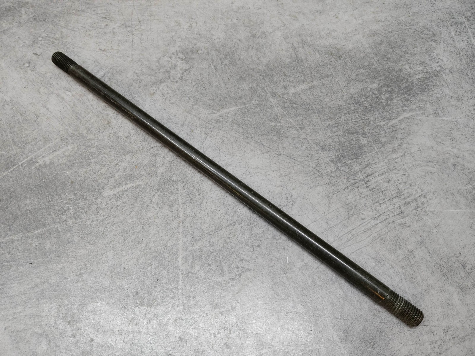 Axe de fixation moteur HONDA CXB250G pour balade moto sécurisée