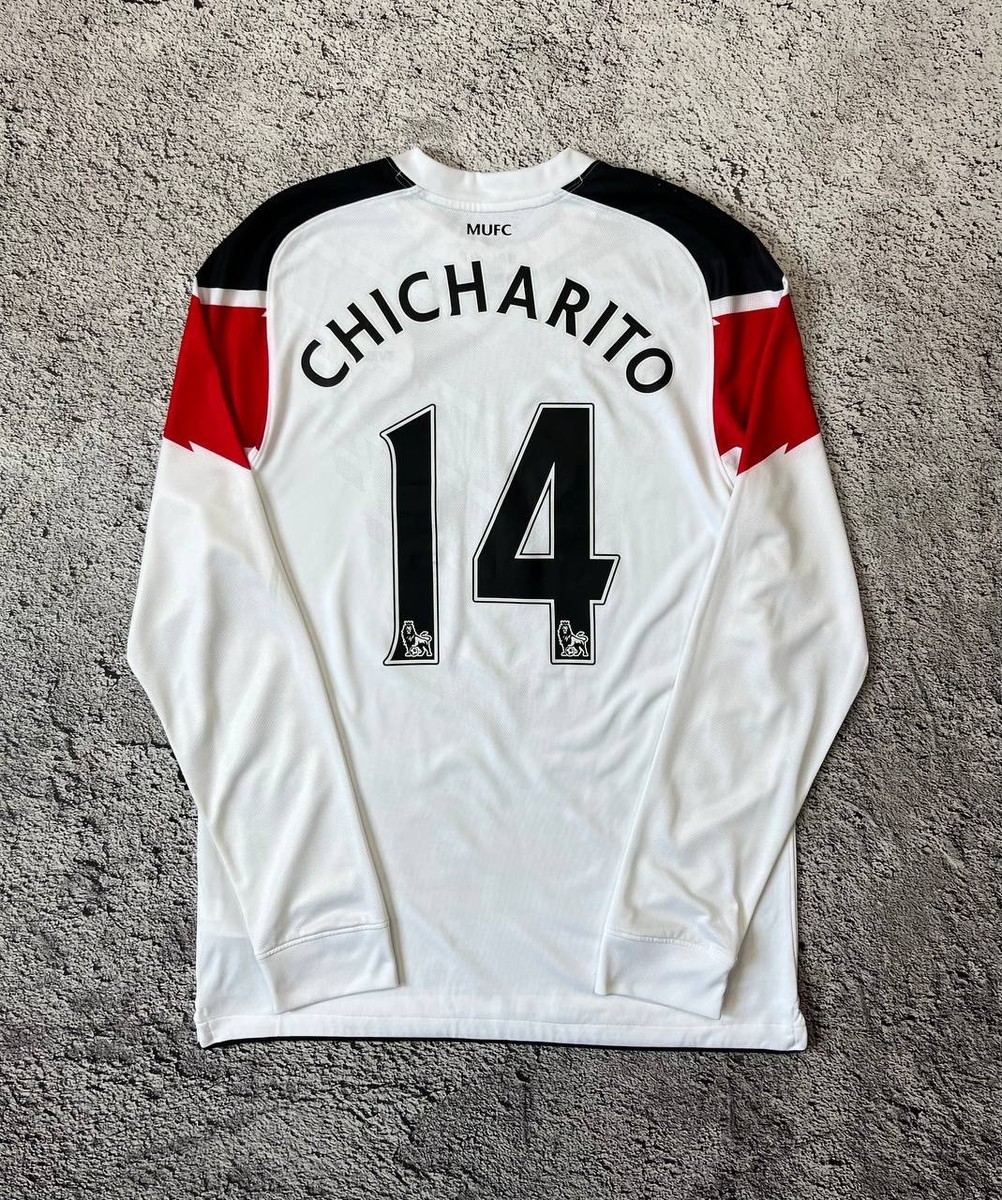 Nike Manchester United Chicharito #14 2010/11 Away Jersey Long