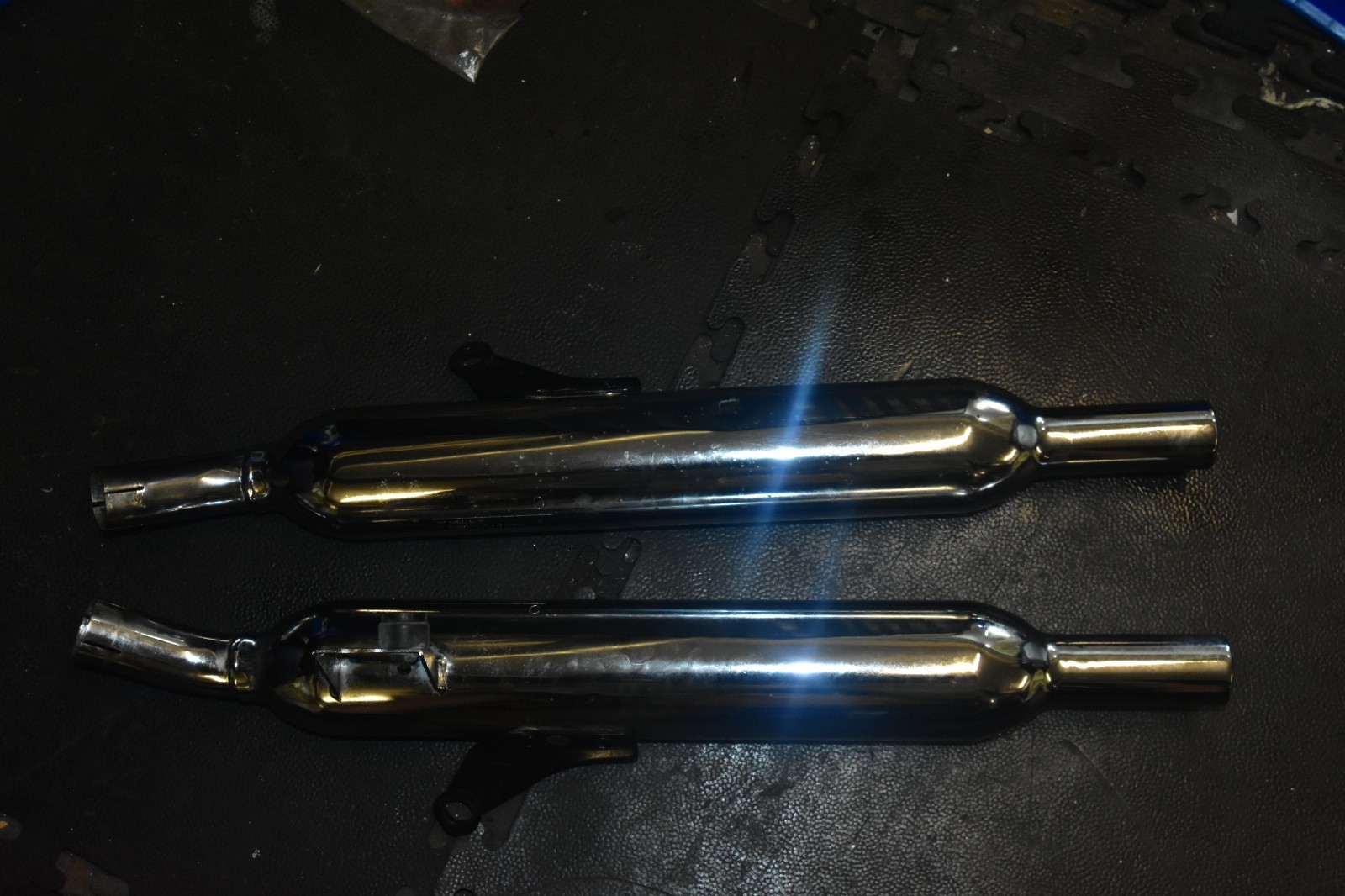 TRIUMPH BONNEVILLE A CARBURATORI COPPIA SILENZIATORI ORIGINALI