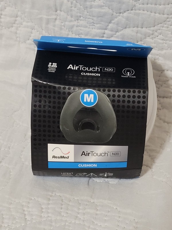 Resmed AirTouch N20 Nasal Foam Cushion Medium 63951 New In Box