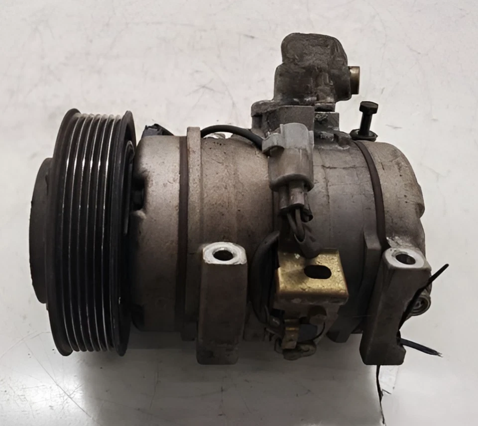 2001- 2003 Toyota Rav4 A/C Compressor Assembly Oem Foto 2 de 4