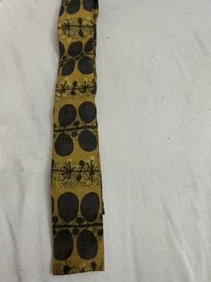 Vintage Lew Ritter Designer Mid Century Skinny Olive Graphic Silk Necktie