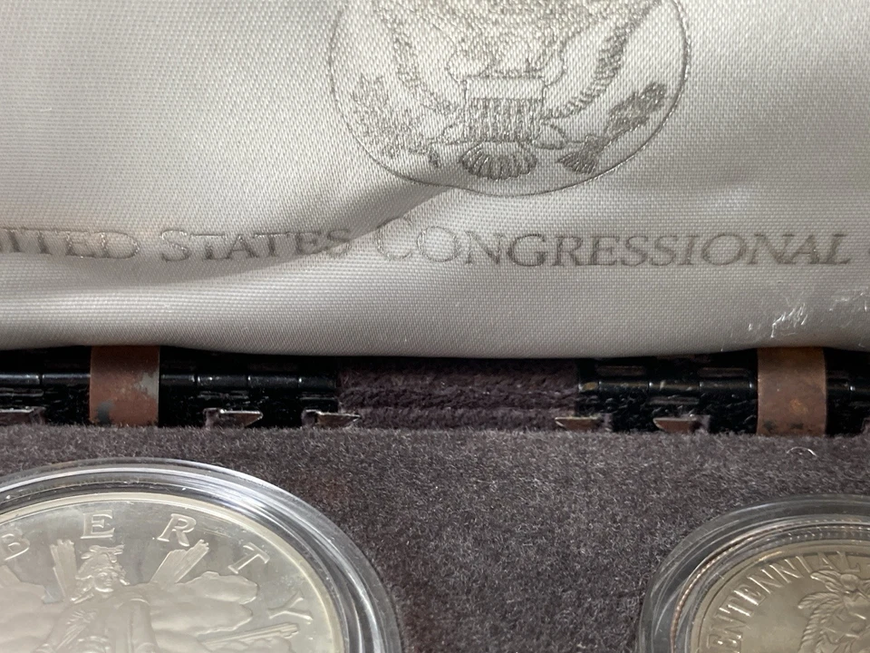 1989 CONGRESSIONAL 2-Coin Proof Set - Bicentennial Dollar & Half Dollar Coins - Image 3 of 4