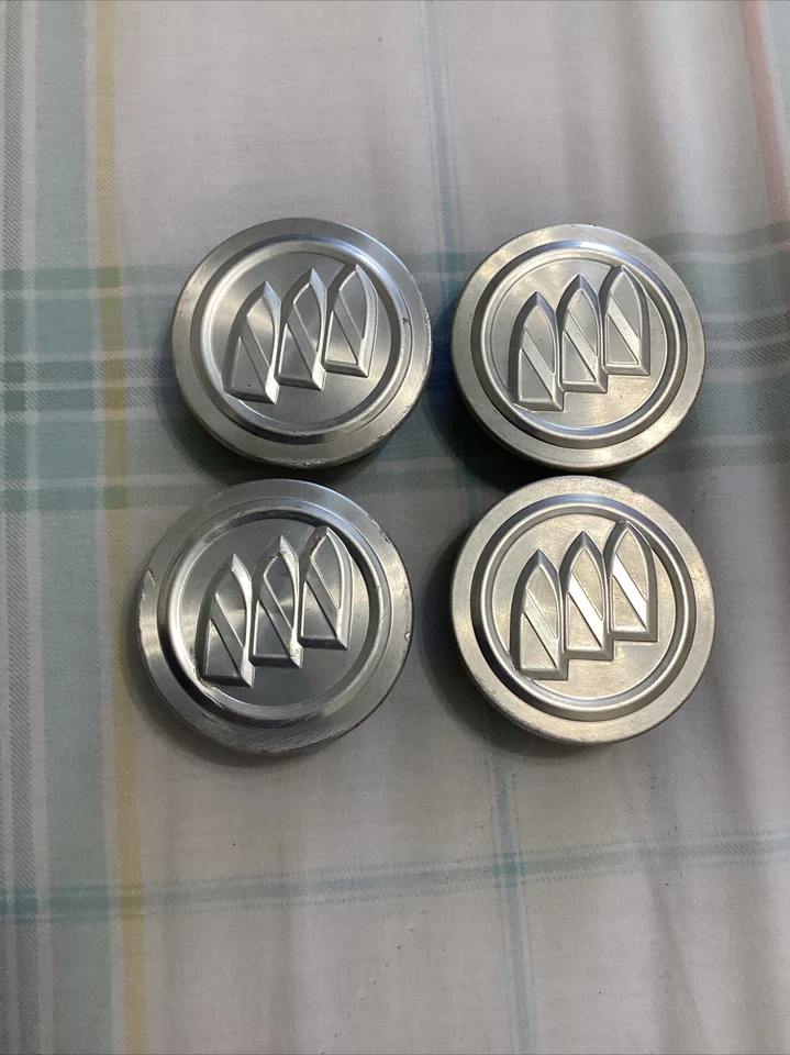 Buick LaCrosse Regal Allure Verano Wheel Center Cap Hub Cover Hubcap OE 9593169 - Image 2 of 4