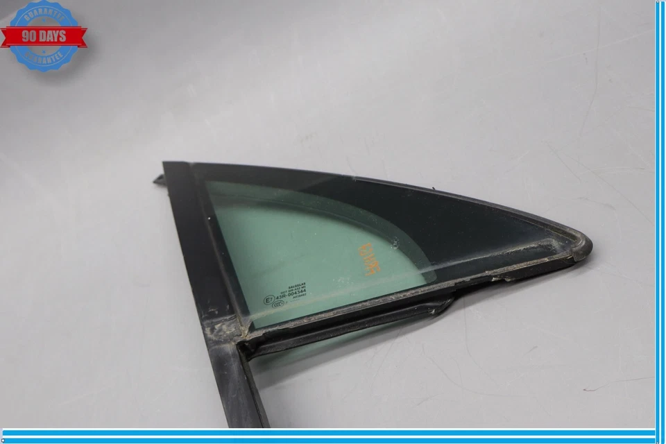 11-18 Volkswagen VW Touareg Puerta delantera derecha pasajero ventilación ventana vidrio OEM Foto 2 de 4