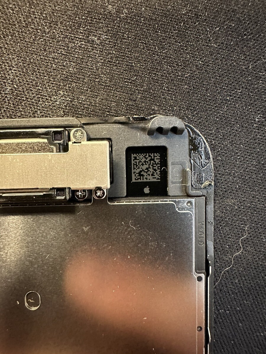 Apple iPhone 7 Genuine OEM LCD Display Touch Screen Digitizer 7/10