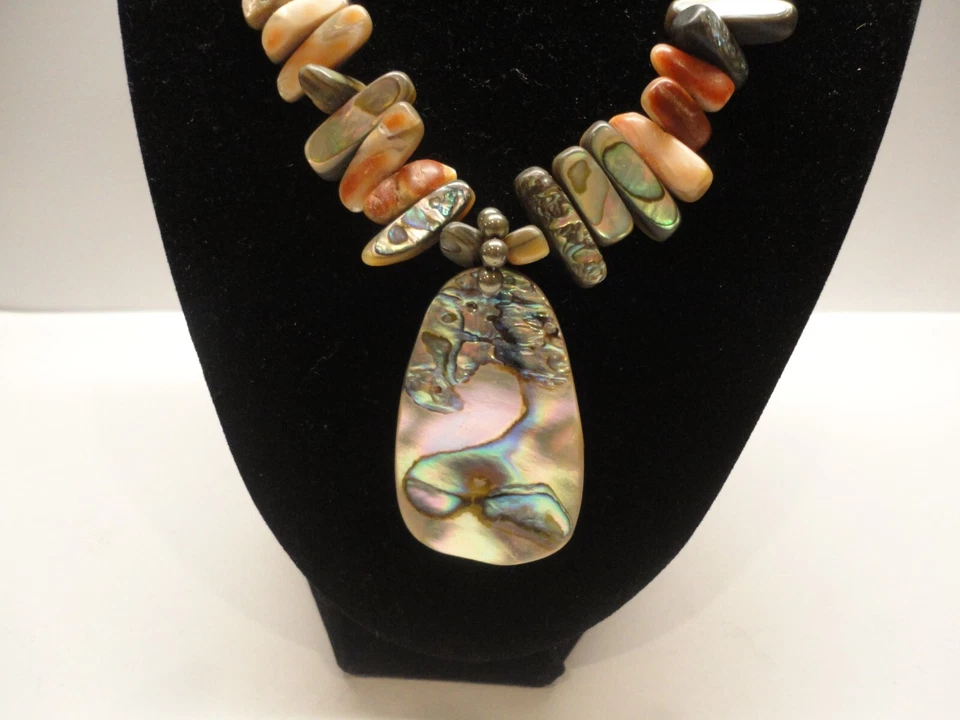 Hand Made Quality USA Artisan Abelone Multicolor Necklace 18"/16" Adjustable - Image 2 of 4