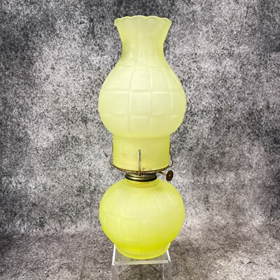 Beautiful 12'' Uranium Oil Lamp By Viking Glass Satin Custard Vaseline Rare [